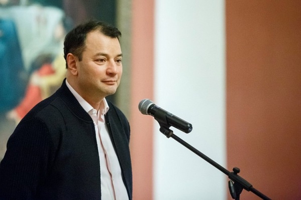 Директор театра Юрий Итин проходит фигурантом по скандальному
делу о хищении бюджетных средств Директор театра Юрий Итин проходит фигурантом по скандальному
делу о хищении бюджетных средств