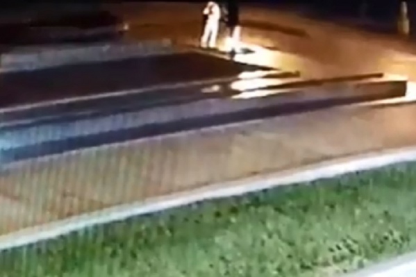 Действия сослуживцев попали на видео Действия сослуживцев попали на видео