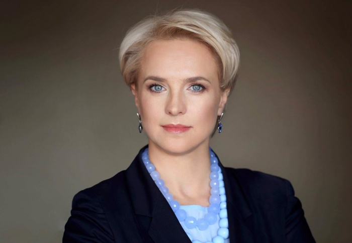 Ирина Екимовских, директор АГ «Капитал» и АЦ «Основа Капитал», сопредседатель «Деловая Россия-Урал», член общественного совета Минфина СО, эксперт при Министерстве экономики Ирина Екимовских, директор АГ «Капитал» и АЦ «Основа Капитал», сопредседатель «Деловая Россия-Урал», член общественного совета Минфина СО, эксперт при Министерстве экономики