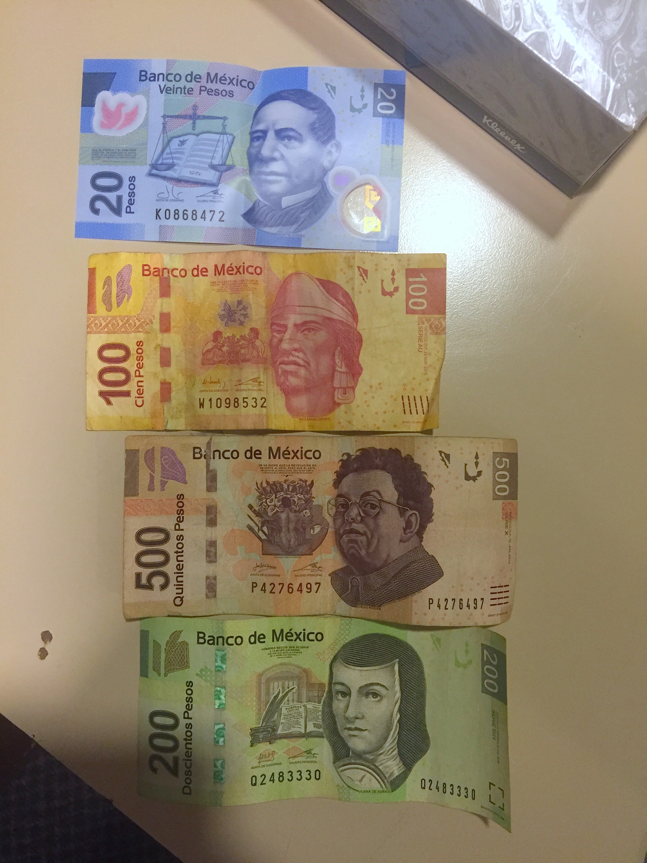 А это местная валюта, песо 