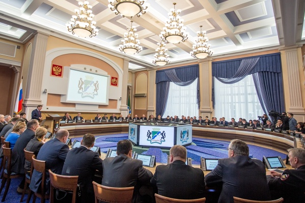 По словам депутатов, они уже исправили ошибки в своих декларациях По словам депутатов, они уже исправили ошибки в своих декларациях