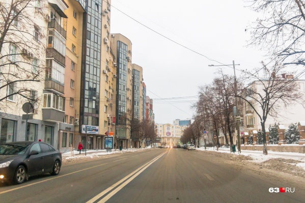 Движение ограничат на нескольких участках Молодогвардейской Движение ограничат на нескольких участках Молодогвардейской