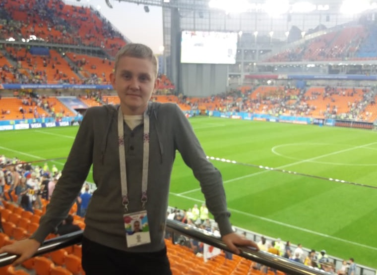 Миша с папой в прошлом году побывал на матче Япония — Сенегал, билеты на игру чемпионата мира по футболу семье подарил фонд «Дети России» Миша с папой в прошлом году побывал на матче Япония — Сенегал, билеты на игру чемпионата мира по футболу семье подарил фонд «Дети России»