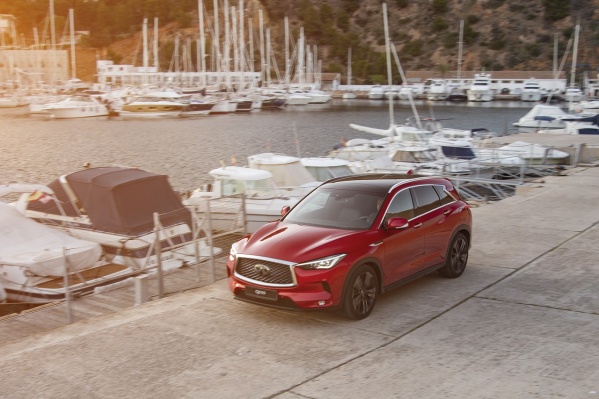 В новом поколении Infiniti QX50 получил радикально новую платформу В новом поколении Infiniti QX50 получил радикально новую платформу