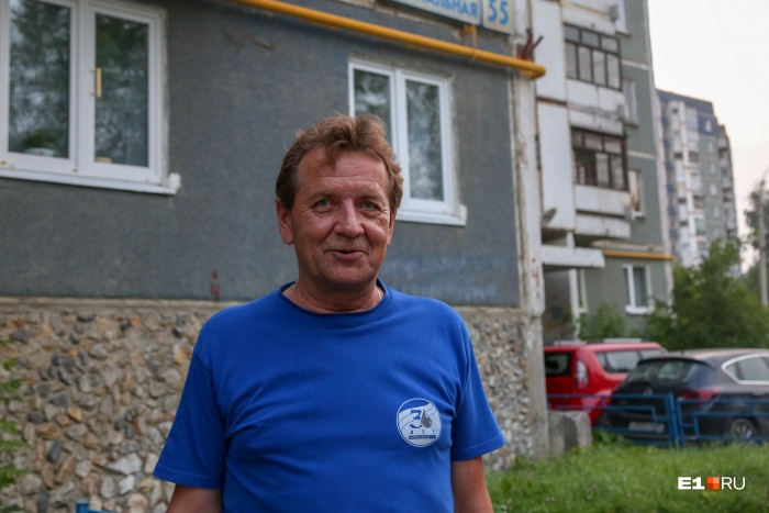 Андрей Колесов на стройке работал водителем самосвала Андрей Колесов на стройке работал водителем самосвала