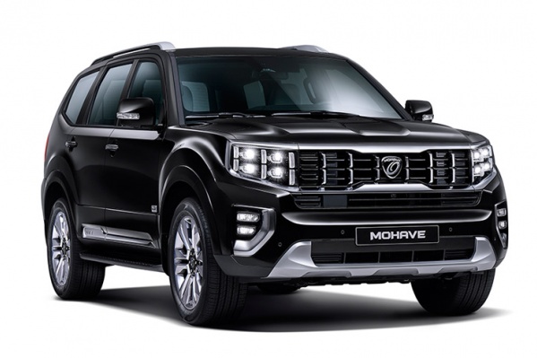 Mohave оснащен полным приводом и классическим автоматом Mohave оснащен полным приводом и классическим автоматом