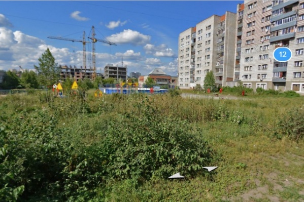 Детская площадка, на которой произошёл несчастный случай Детская площадка, на которой произошёл несчастный случай