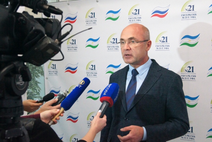 Анвар Бакиров занимает кресло министра с 2014 года