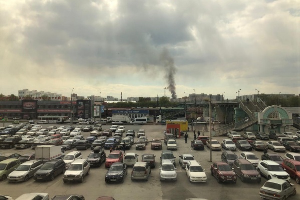 Пожар случился после 12 часов дня Пожар случился после 12 часов дня