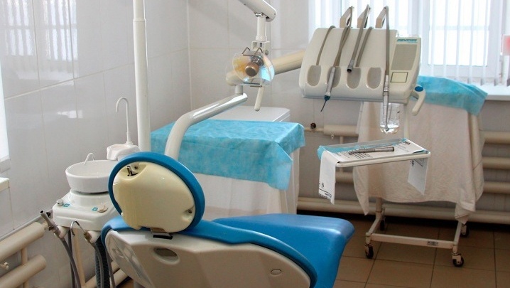 В кресле врача стоматологии из Казахстана до смерти двухлетнего омича уже погибла пациентка