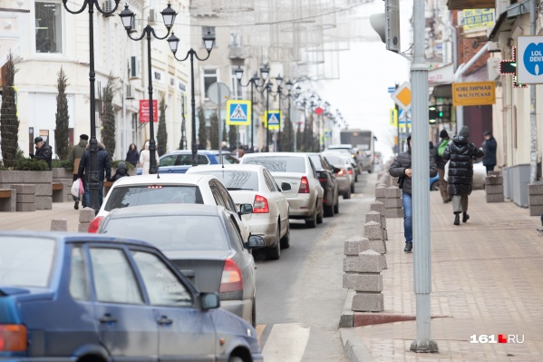 Сегодня на улицах Ростова снова пробки Сегодня на улицах Ростова снова пробки
