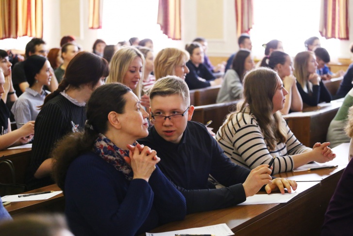 31 человек в Красноярске написал диктант на «отлично»