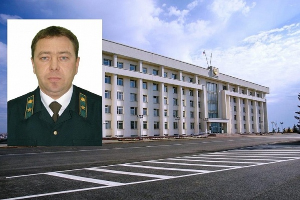 Марат Шарафутдинов три недели исполнял обязанности министра Марат Шарафутдинов три недели исполнял обязанности министра
