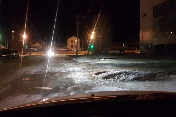 Волжане попросили коммунальщиков как можно быстрее доехать до Пионерской Волжане попросили коммунальщиков как можно быстрее доехать до Пионерской 