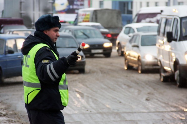 Автоинспекторы отправились в рейды уже сегодняшним утром Автоинспекторы отправились в рейды уже сегодняшним утром