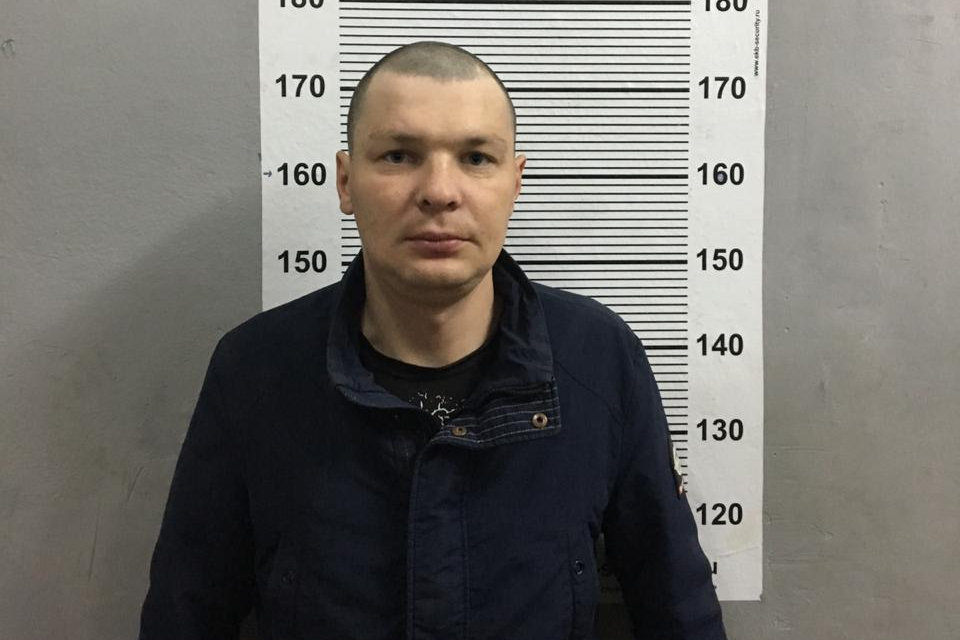 Подозреваемых задержали сотрудники охраны Подозреваемых задержали сотрудники охраны