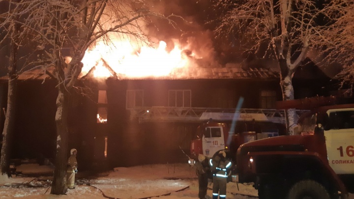 Пожар в Соликамске оставил без жилья несколько семей
