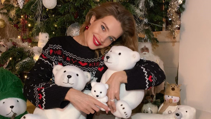 «Счастливого Рождества от мамы-медведя»: Наталья Водянова поздравила поклонников с праздником