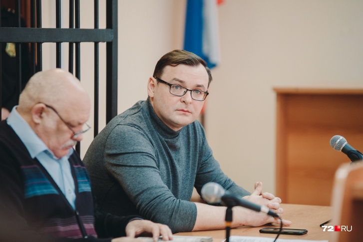 Дмитрий Ереемеев выплатил родственникам погибших водителя и пассажира такси более трех миллионов рублей. В суде они заявили, что простили виновника смертельной аварии