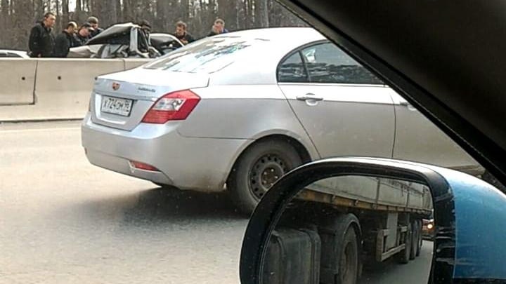 Один погиб, двое в реанимации: на Кольцовском тракте произошла страшная авария