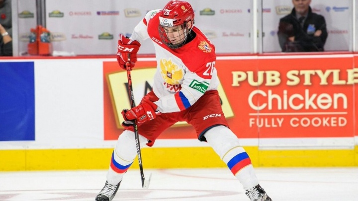 Студент Чайковского института физкультуры вошел в сборную России по хоккею
