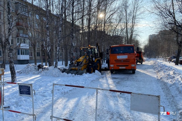 Поздно вечером, 14 февраля, подачу воды возобновили, а сегодня с утра вновь отключили на сутки Поздно вечером, 14 февраля, подачу воды возобновили, а сегодня с утра вновь отключили на сутки