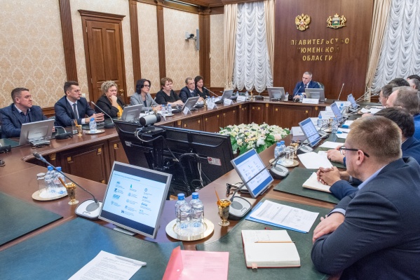 Программу Западно-Сибирского межрегионального НОЦ презентовал ректор ТюмГУ Валерий Фальков<br><br> Программу Западно-Сибирского межрегионального НОЦ презентовал ректор ТюмГУ Валерий Фальков<br><br>