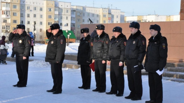 Полицейские из Нового Уренгоя вышли на интернет-мошенницу из Архангельской области