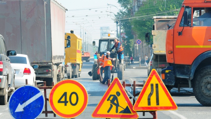Дорожные рабочие на месяц перекроют движение на Эльмаше