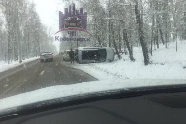 Водитель в аварии не пострадал Водитель в аварии не пострадал