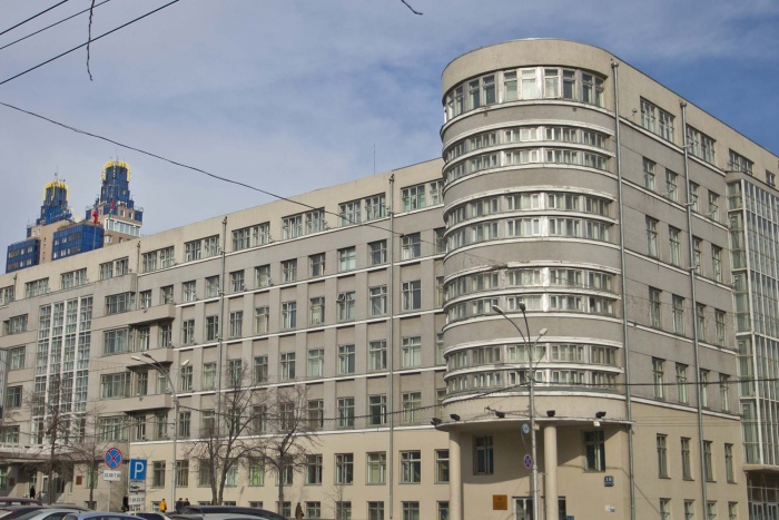 Правительство области покупает сувенирную посуду на 255 тысяч рублей Правительство области покупает сувенирную посуду на 255 тысяч рублей
