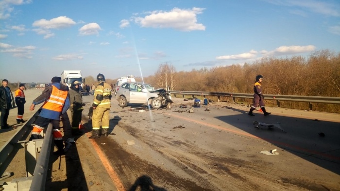 В обстоятельствах ДТП разбираются автоинспекторы В обстоятельствах ДТП разбираются автоинспекторы