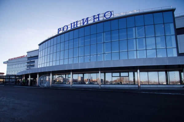 В Рощино из центра Тюмени можно уехать тремя способами: на автобусах № 10 и № 141, а также на такси В Рощино из центра Тюмени можно уехать тремя способами: на автобусах № 10 и № 141, а также на такси