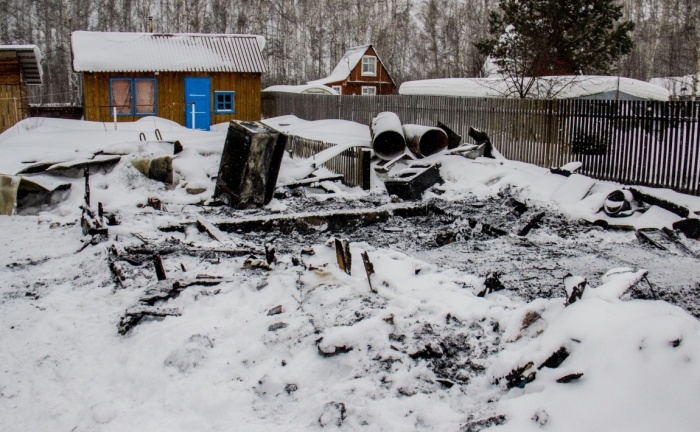 На пожаре погибли два ребёнка — младшему не было и года На пожаре погибли два ребёнка — младшему не было и года