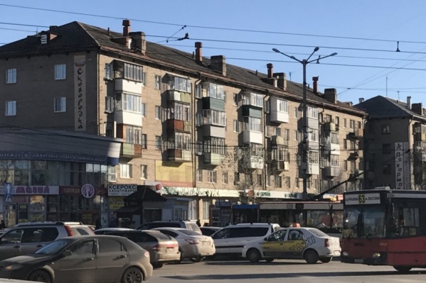 В следующем году движение автобусов на площади Дружбы изменится В следующем году движение автобусов на площади Дружбы изменится