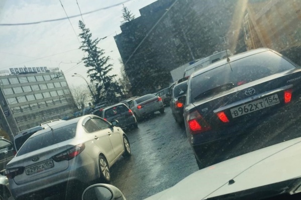 Пробка на левом берегу Пробка на левом берегу