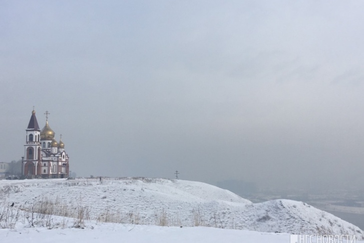 В выходные вид с «Красивого берега» в Академгородке оставлял желать лучшего В выходные вид с «Красивого берега» в Академгородке оставлял желать лучшего