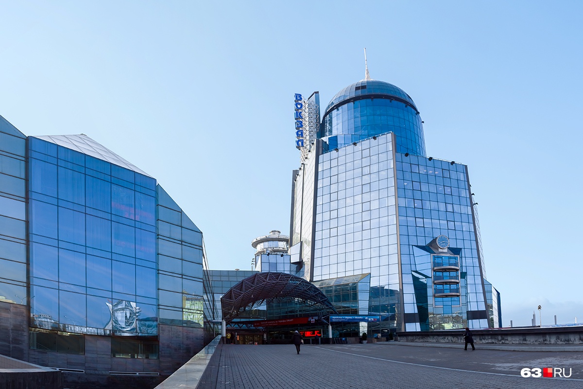 Самарский железнодорожный вокзал вошел в лидеры антирейтинга самых уродливых зданий России
