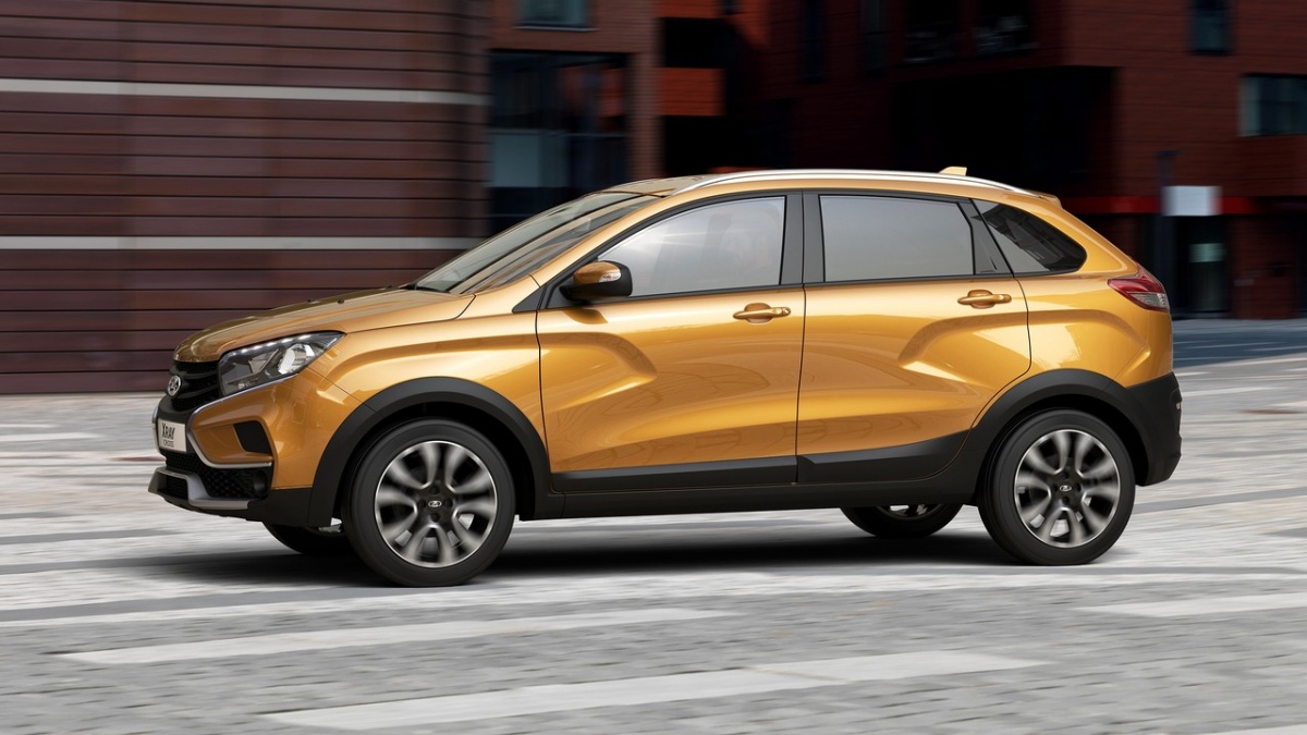Lada X-Ray — , 0 Renault Sandero Lada X-Ray — , 0 Renault Sandero