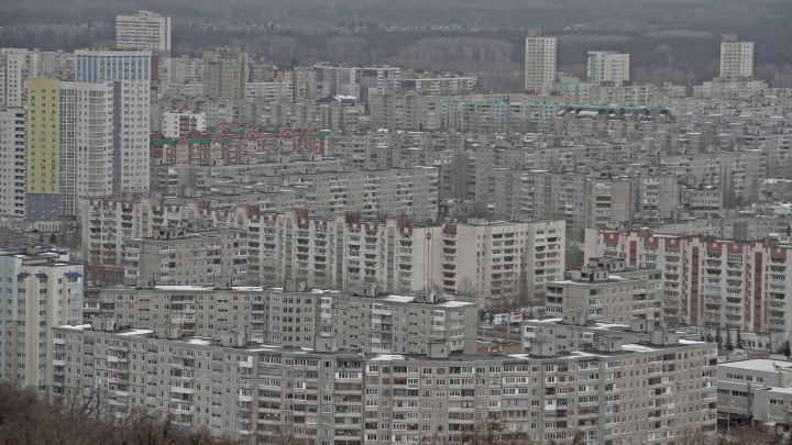 В Уфе семью выселили из квартиры из-за 930 тысяч рублей долга за коммунальные услуги