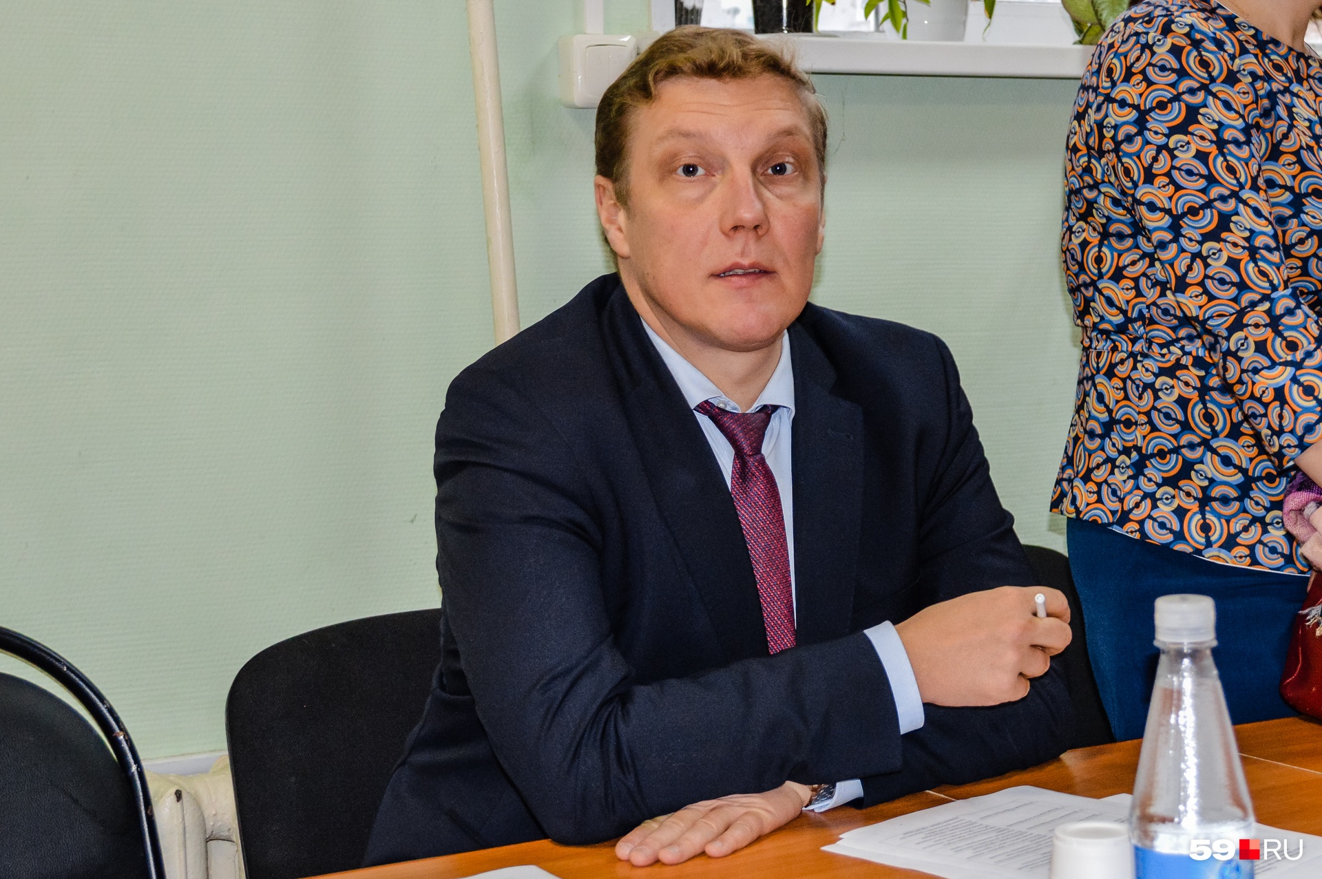 Виктор Агеев: «Вас никто не делает виновной стороной. Но вы инициатор, вы же хотите поменять назначение» Виктор Агеев: «Вас никто не делает виновной стороной. Но вы инициатор, вы же хотите поменять назначение»