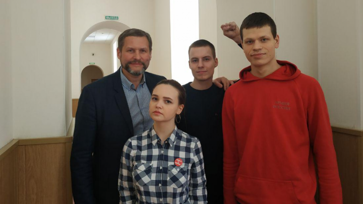 От студентки до депутата: в Архангельске суд оштрафовал еще четверых за митинг 7 апреля