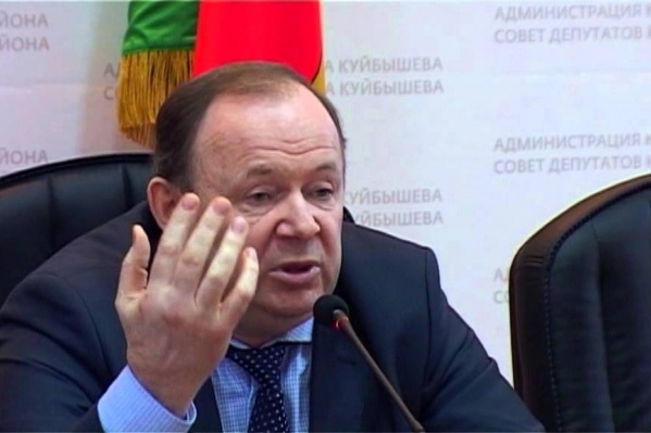 Владимир Лаптев стал членом Совета Федерации в 2015 году Владимир Лаптев стал членом Совета Федерации в 2015 году