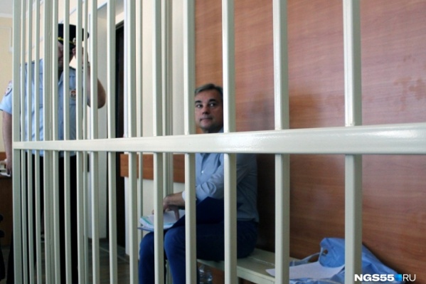 Сергей Калинин уже три месяца находится под арестом Сергей Калинин уже три месяца находится под арестом