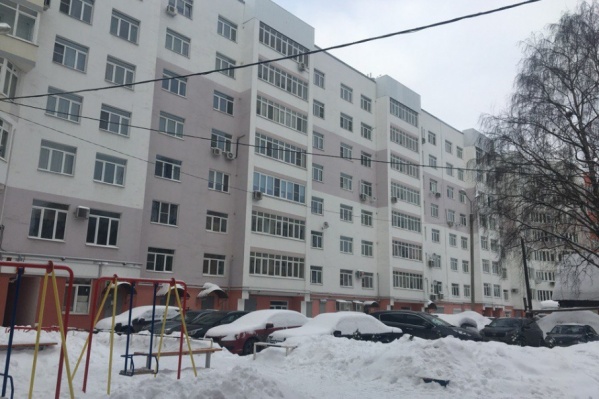 Жители крупного ТСЖ заподозрили домоуправление в огромных растратах Жители крупного ТСЖ заподозрили домоуправление в огромных растратах
