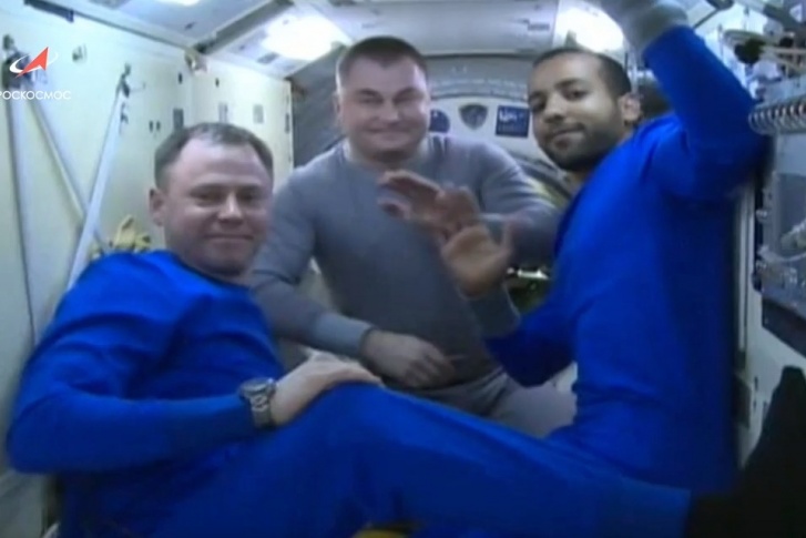 На борту «Союза МС-12» находились трое членов экипажа На борту «Союза МС-12» находились трое членов экипажа
