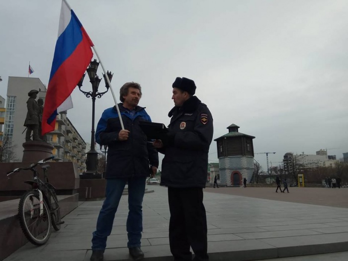 Виктор Балдин на шествии сторонников Навального Виктор Балдин на шествии сторонников Навального