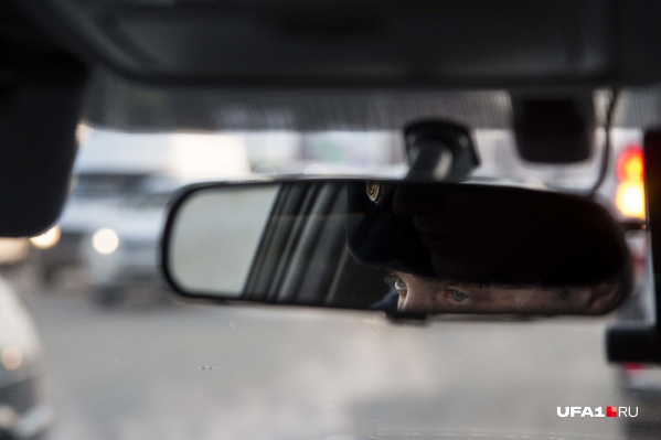Правильная регулировка зеркал поможет водителю чувствовать себя на дороге увереннее