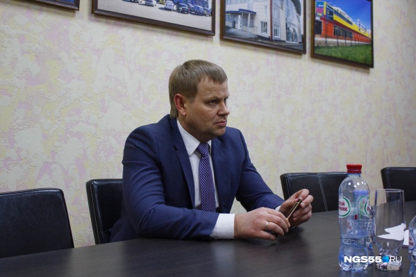 Сергей Назаров знает о торгово-остановочных комплексах всё. Или почти всё Сергей Назаров знает о торгово-остановочных комплексах всё. Или почти всё