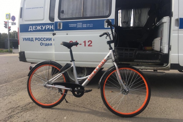 Один из похищенных велосипедов, который удалось вернуть Один из похищенных велосипедов, который удалось вернуть